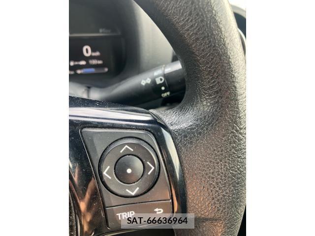 Toyota VITZ 2019-01 8667103-24