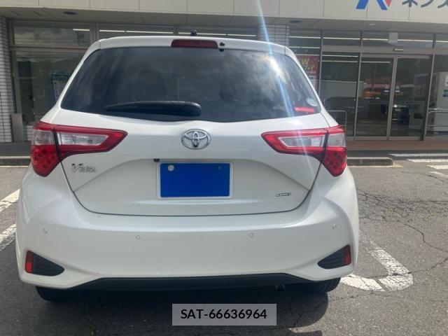 Toyota VITZ 2019-01 8667103-4