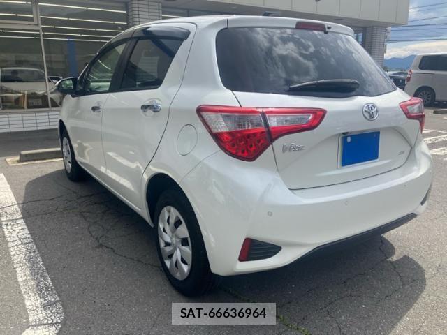 Toyota VITZ 2019-01 8667103-6