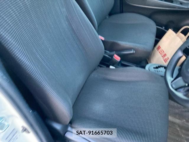 Toyota VITZ 2018-08 8662209-15