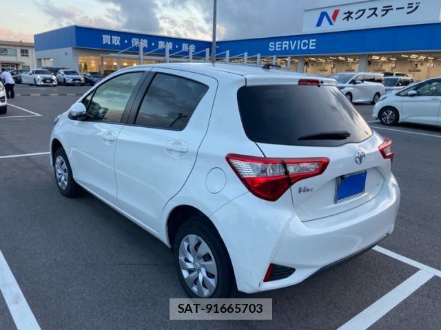 Toyota VITZ 2018-08 8662209-4