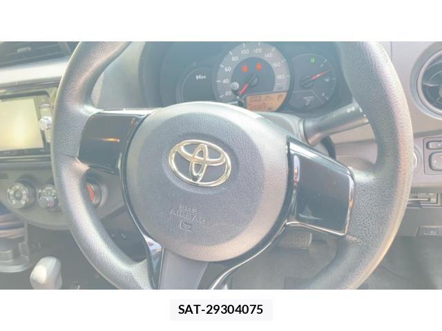 Toyota VITZ 2018-06 8746650-14