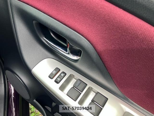 Toyota VITZ 2015-02 8851004-13