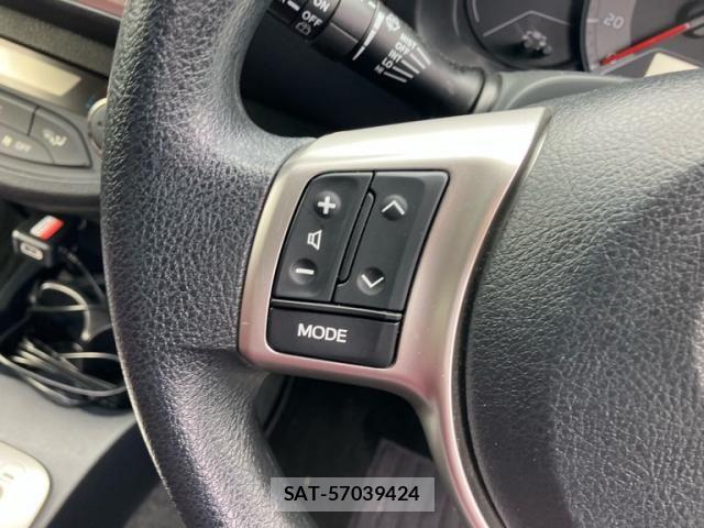 Toyota VITZ 2015-02 8851004-16