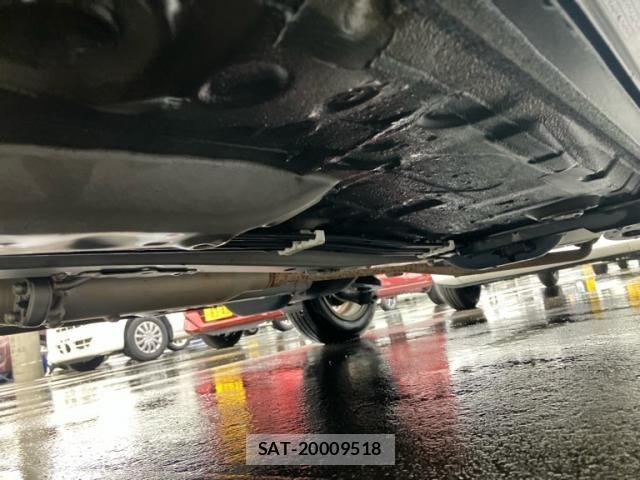 Toyota VITZ 2016-09 8851003-9