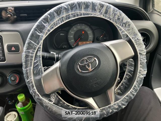 Toyota VITZ 2016-09 8851003-14