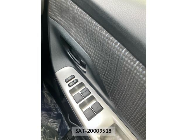 Toyota VITZ 2016-09 8851003-15