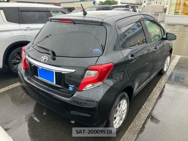 Toyota VITZ 2016-09 8851003-2