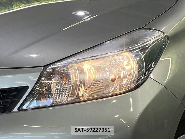 Toyota VITZ 2012-07 8872356-9