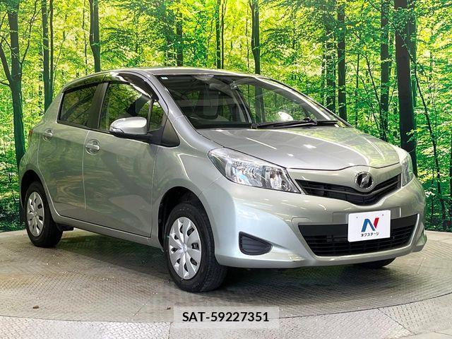 Toyota VITZ 2012-07 8872356-13