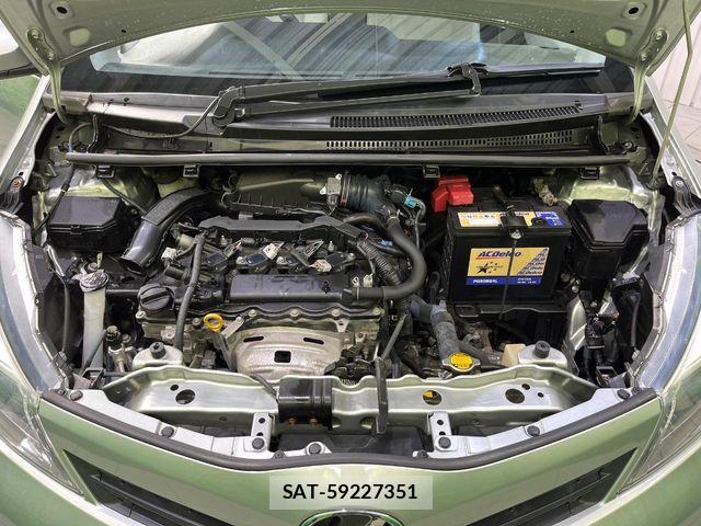 Toyota VITZ 2012-07 8872356-15