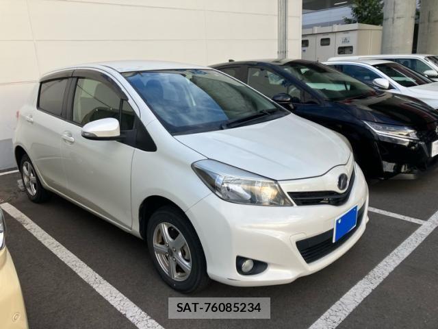 Toyota VITZ 2013-09 8872357-1