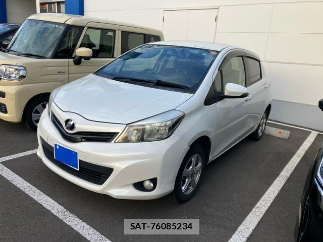 Toyota VITZ 2013-09 8872357-3