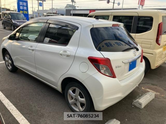 Toyota VITZ 2013-09 8872357-4