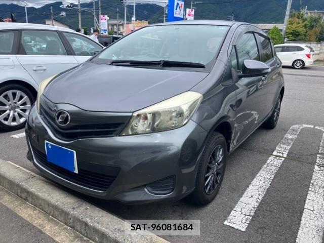 Toyota VITZ 2011-09 8884559-1