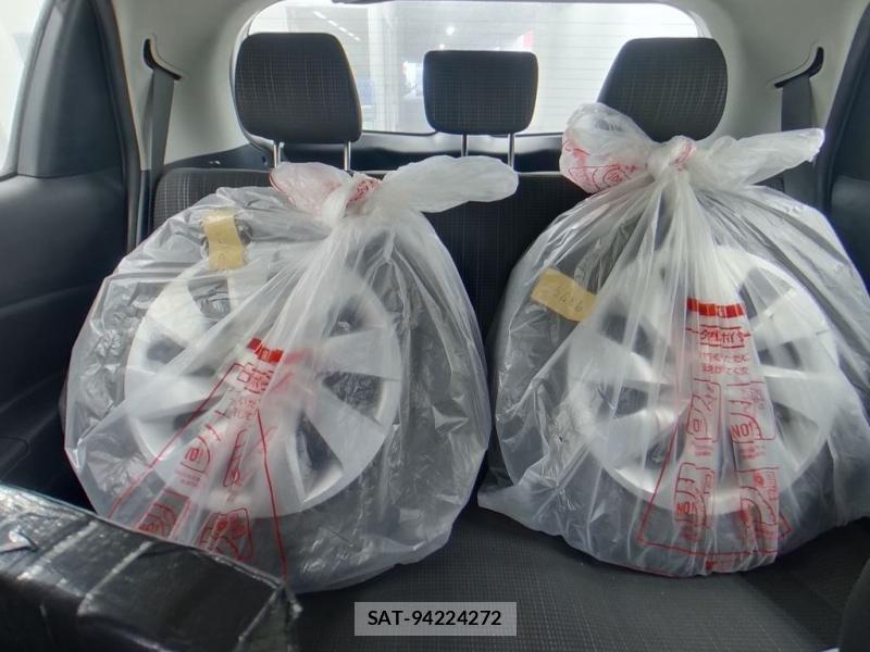 Toyota VITZ 2020 976232-5