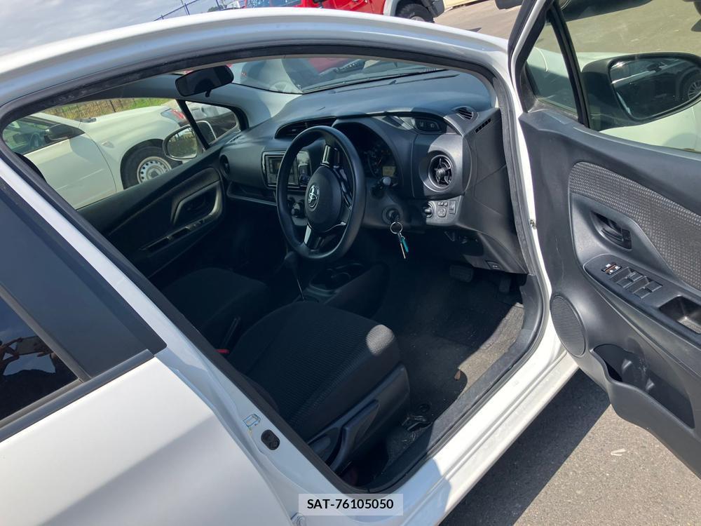 Toyota VITZ 2018 1273751-11