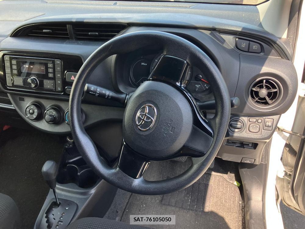 Toyota VITZ 2018 1273751-14