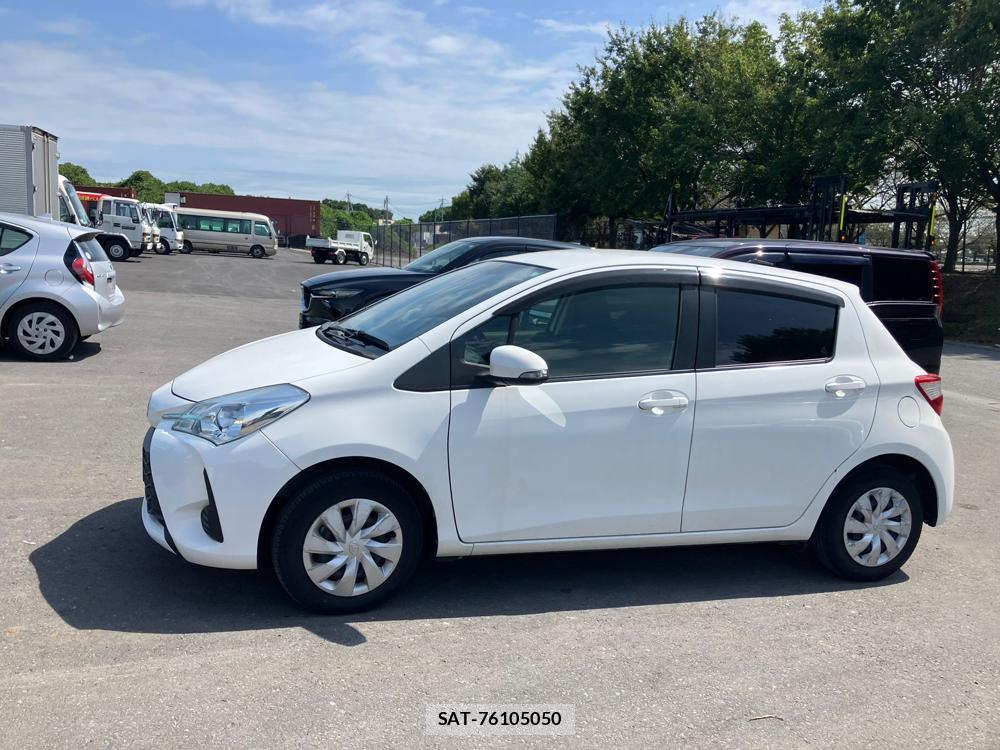 Toyota VITZ 2018 1273751-1