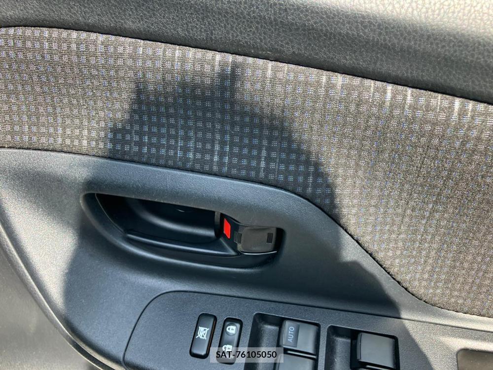 Toyota VITZ 2018 1273751-23
