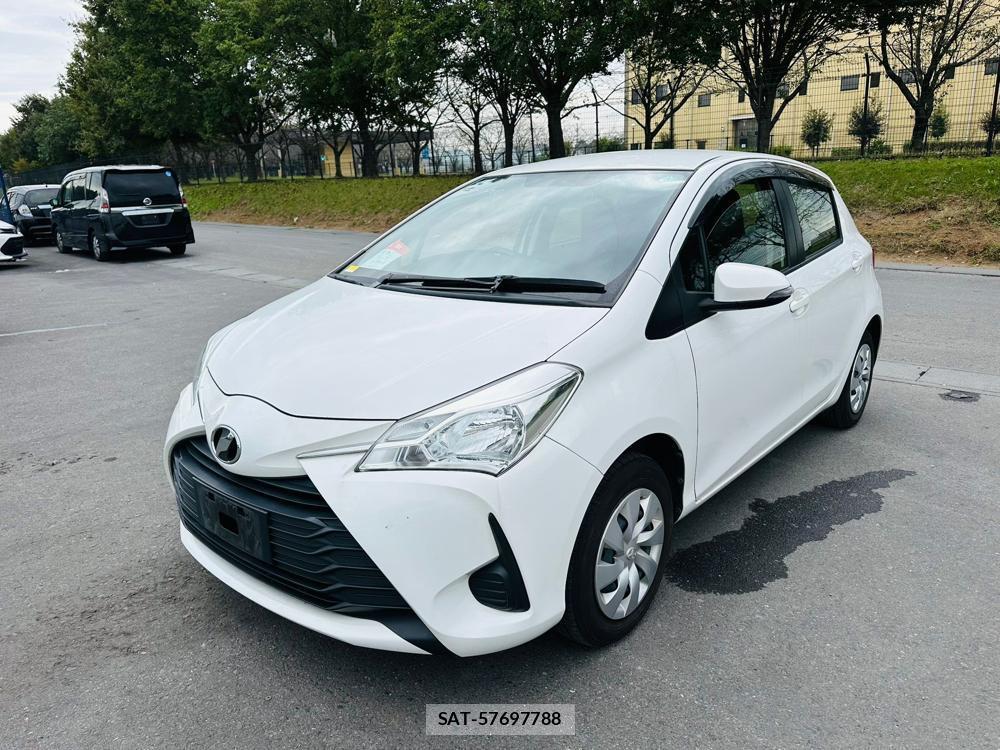 Toyota VITZ 2018 1300106-0