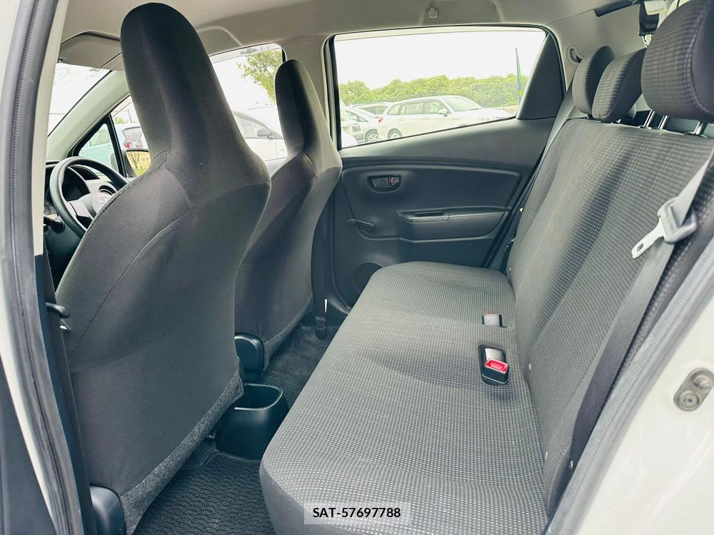 Toyota VITZ 2018 1300106-9