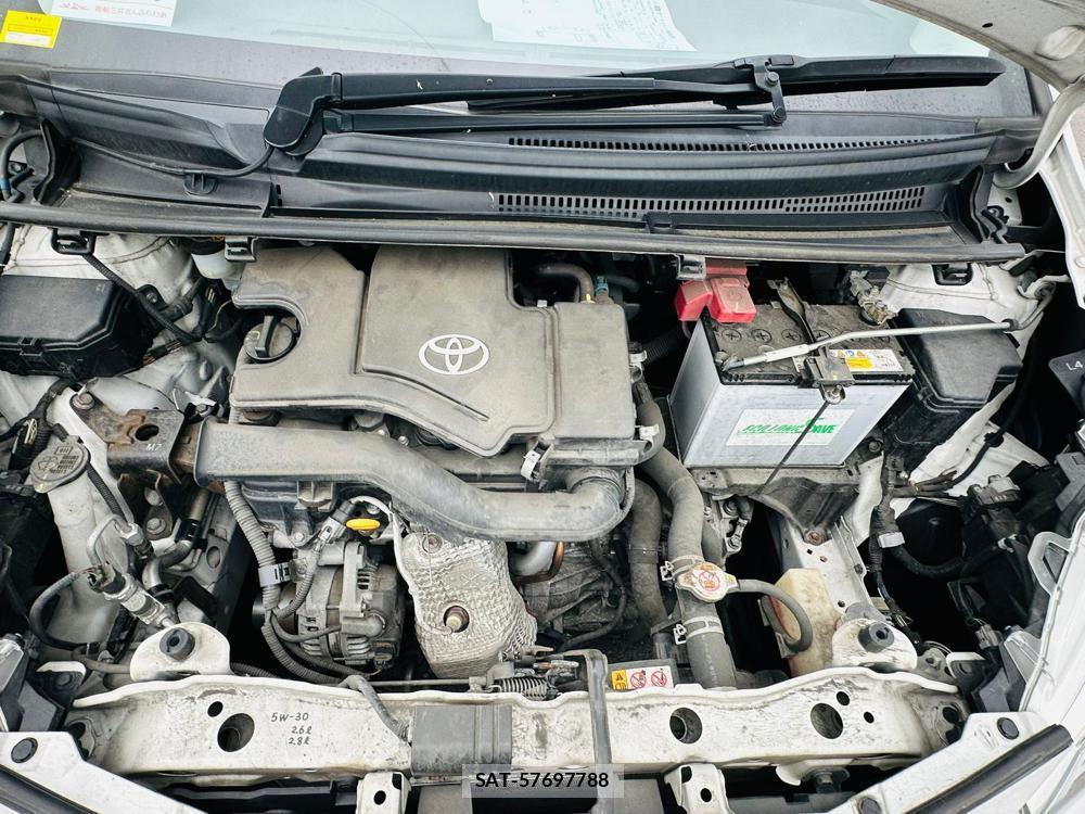 Toyota VITZ 2018 1300106-26