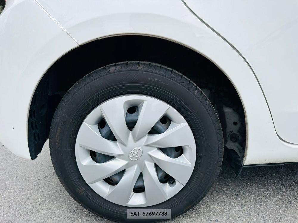 Toyota VITZ 2018 1300106-27