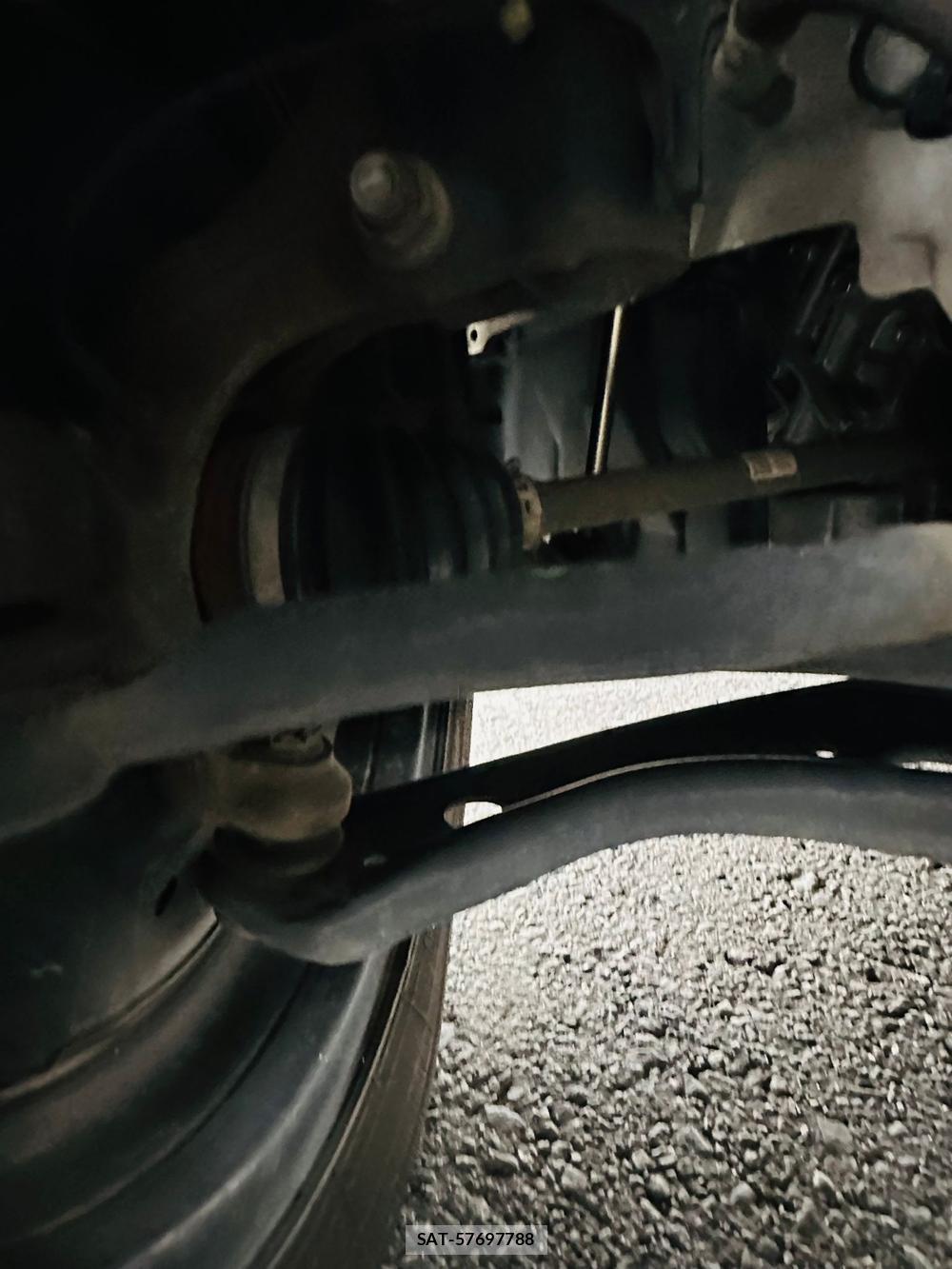 Toyota VITZ 2018 1300106-33