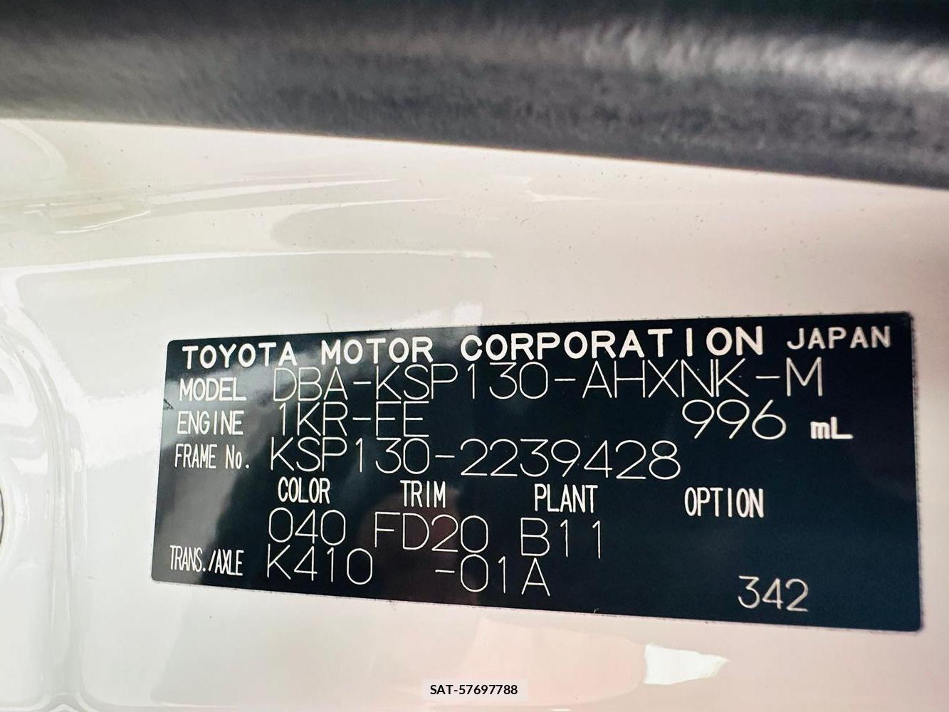 Toyota VITZ 2018 1300106-37
