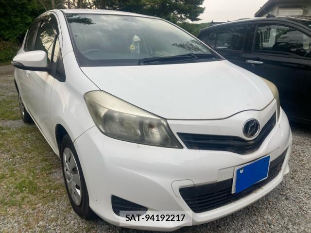 Toyota VITZ 2012-04 7226732-2