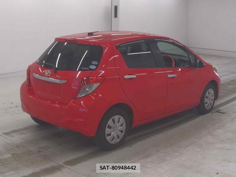 Toyota  2011-10 7603301-1