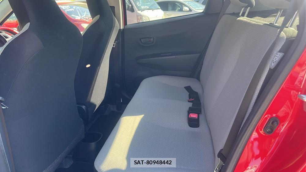 Toyota VITZ 2011-10 7603301-9
