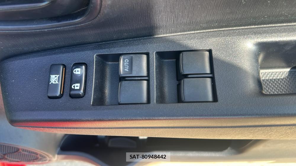 Toyota VITZ 2011-10 7603301-20