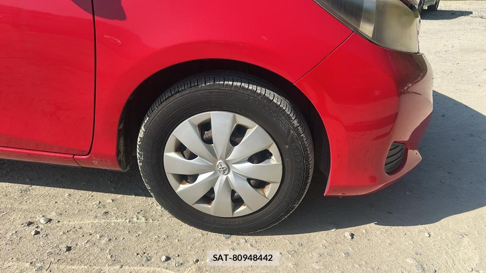 Toyota VITZ 2011-10 7603301-25