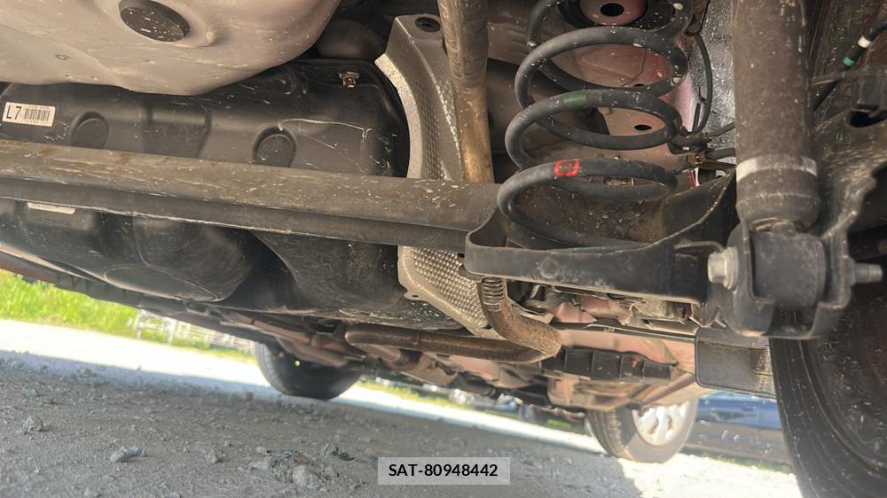 Toyota VITZ 2011-10 7603301-32