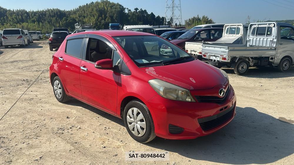 Toyota VITZ 2011-10 7603301-6