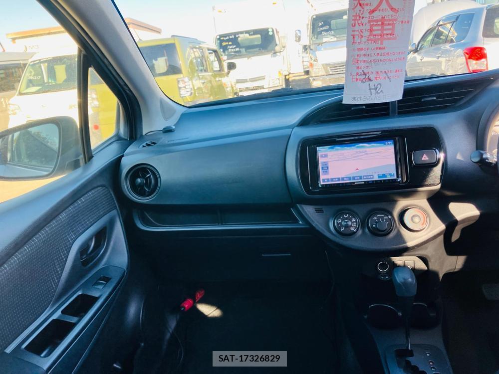Toyota VITZ 2018-03 678206-20