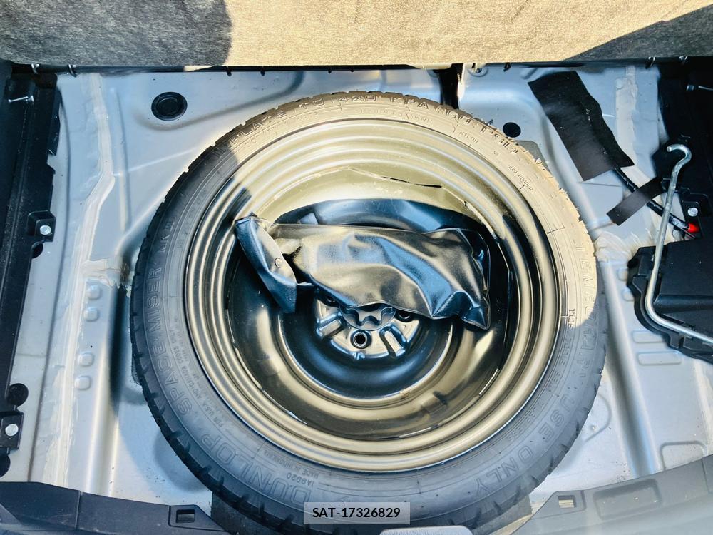 Toyota VITZ 2018-03 678206-32
