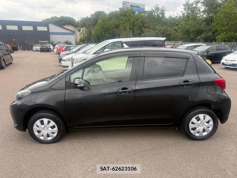 Toyota VITZ 2015-03 1311411-1
