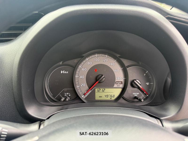 Toyota VITZ 2015-03 1311411-21