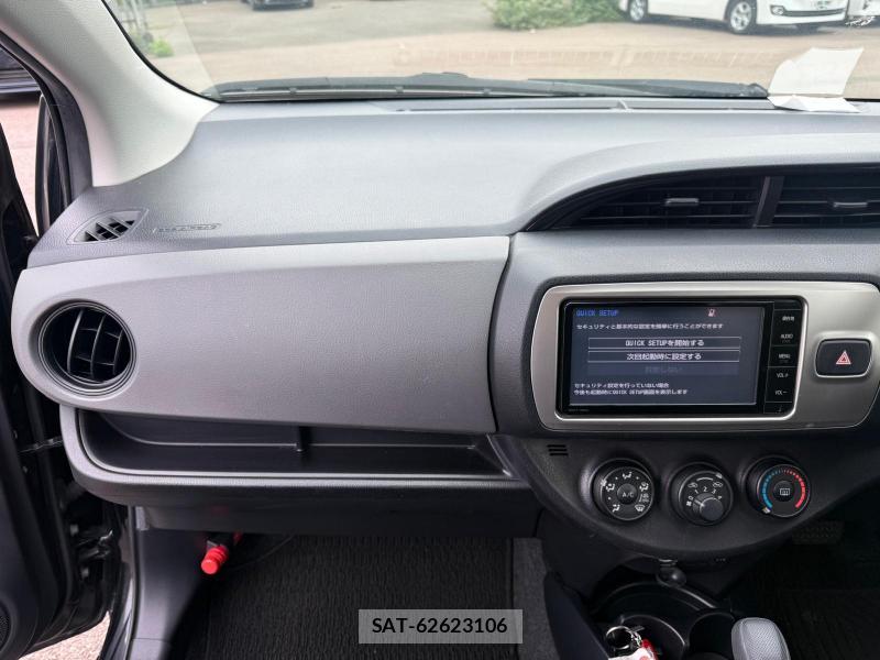 Toyota VITZ 2015-03 1311411-26