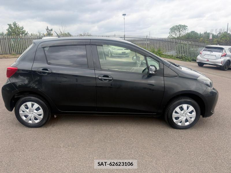 Toyota VITZ 2015-03 1311411-5