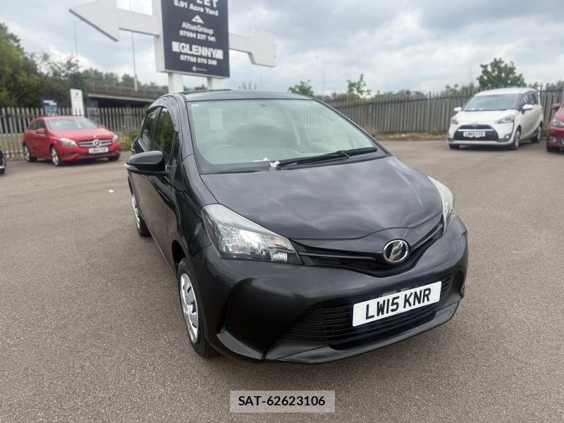 Toyota VITZ 2015-03 1311411-7