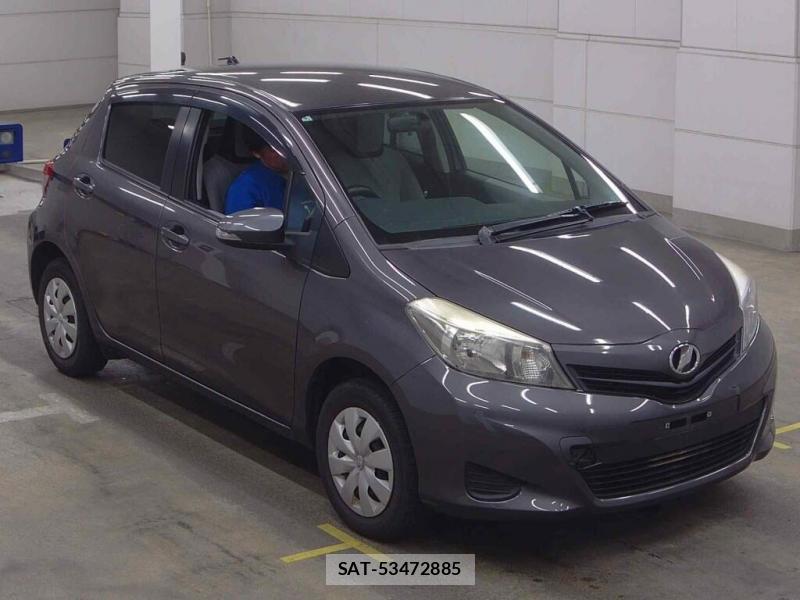 Toyota VITZ 2013-09 7632866-0