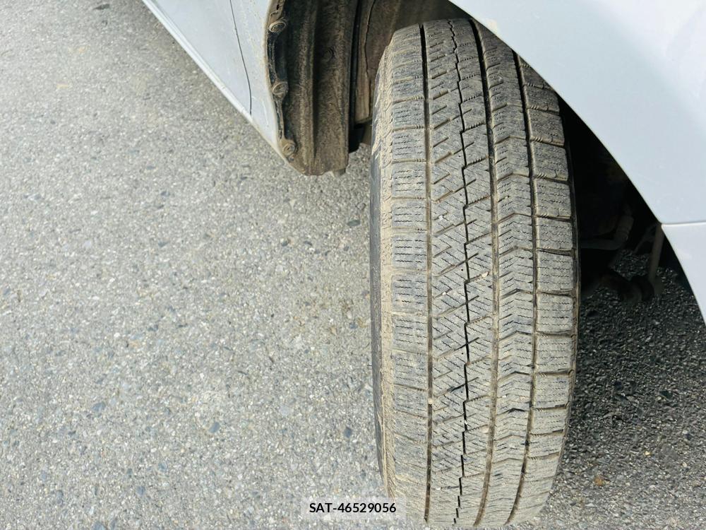Toyota VITZ 2011-03 7632868-32