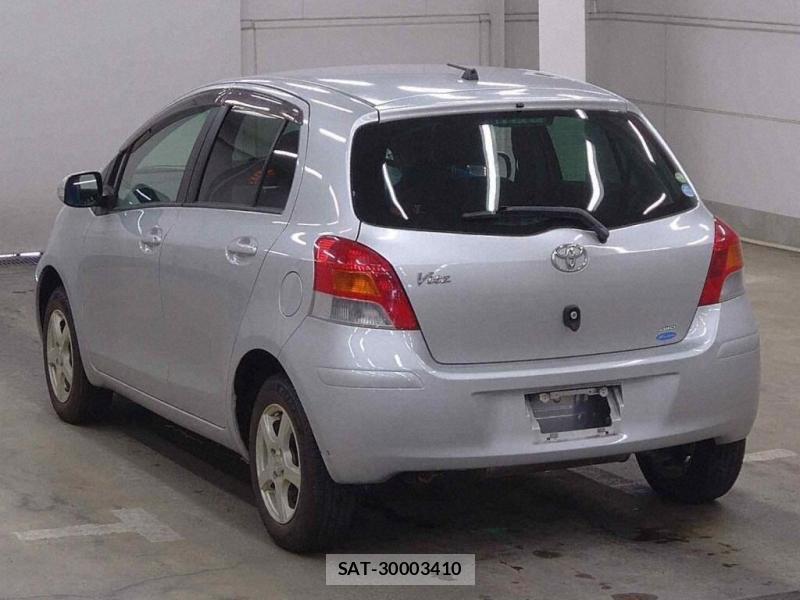 Toyota VITZ 2010-07 7914566-2