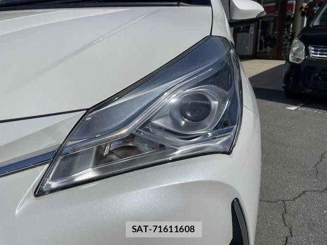 Toyota VITZ HYBRID 2019-08 4244065-23