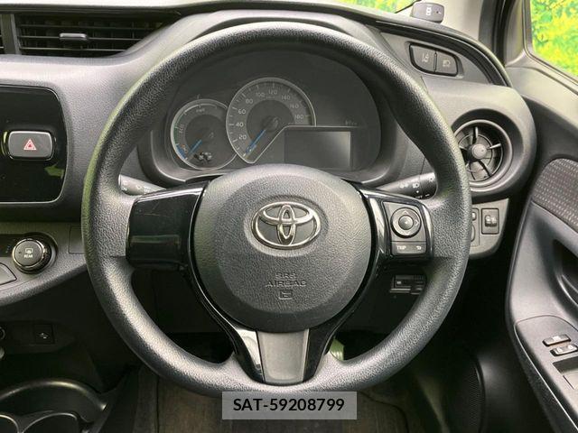 Toyota VITZ HYBRID 2017-10 4424837-11