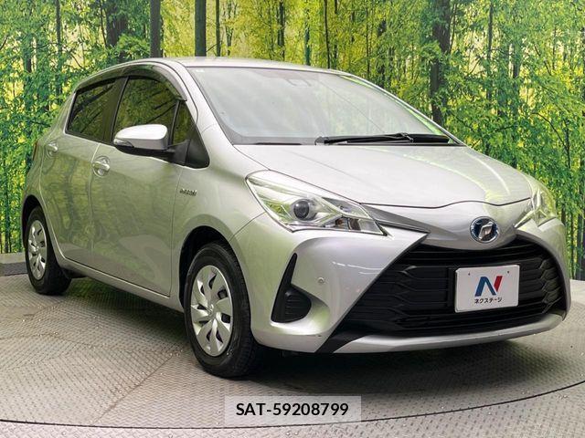 Toyota VITZ HYBRID 2017-10 4424837-16